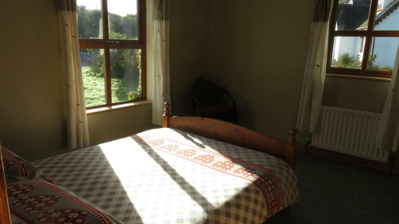 Heatherhill Farm Cottage In Letterfrack Beside Connemara National Park Ngoại thất bức ảnh