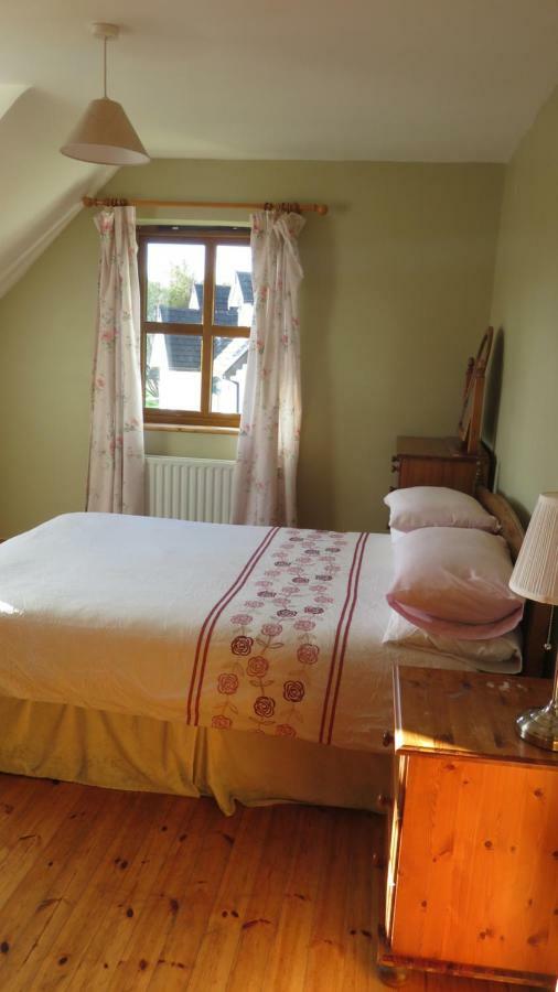 Heatherhill Farm Cottage In Letterfrack Beside Connemara National Park Ngoại thất bức ảnh